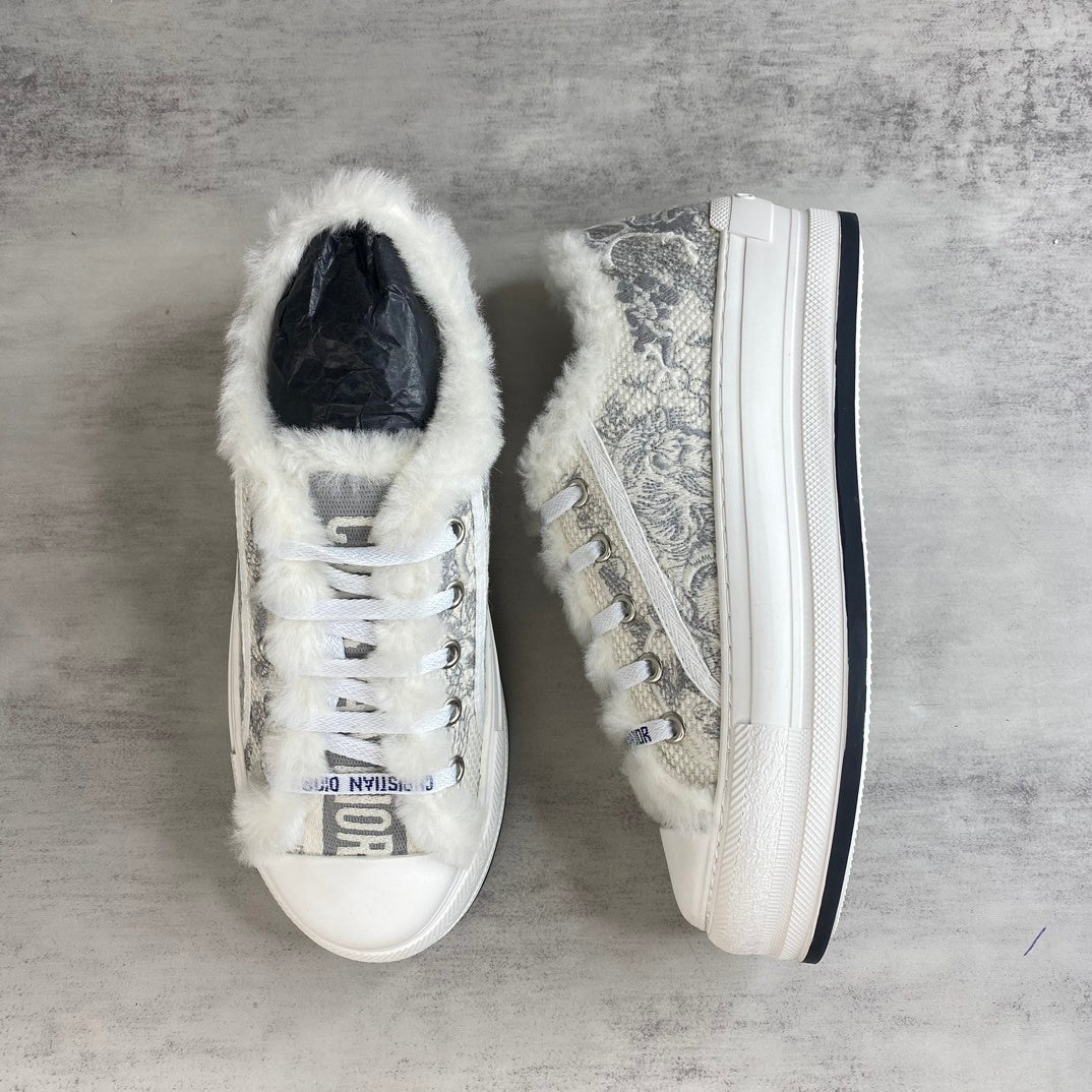 Dior Walk'N'Dior "White Tiger"