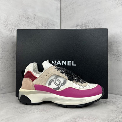 Chanel CC "Beige-White-Pink"