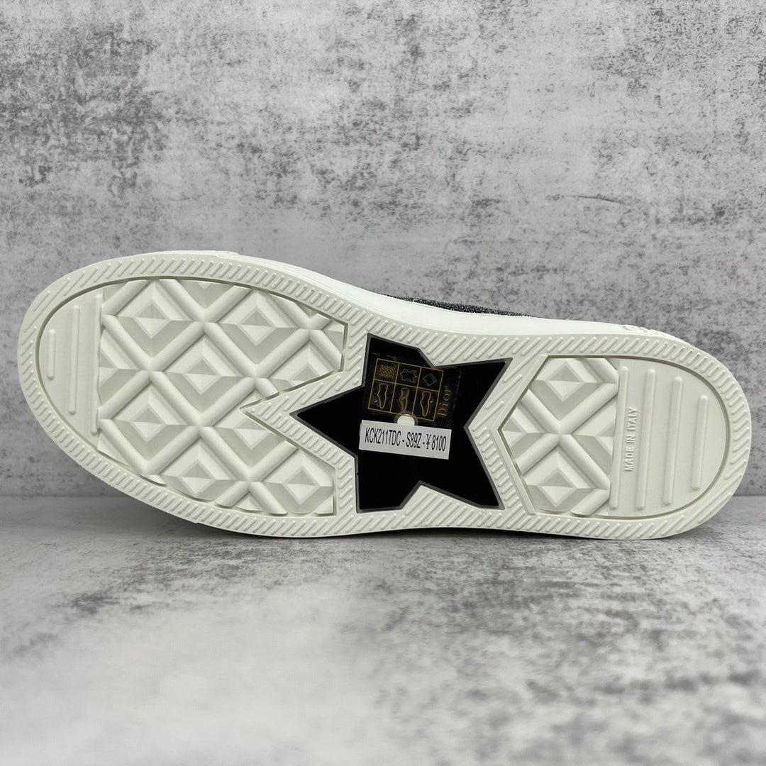 Dior Walk'N'Dior "Black Cannage"