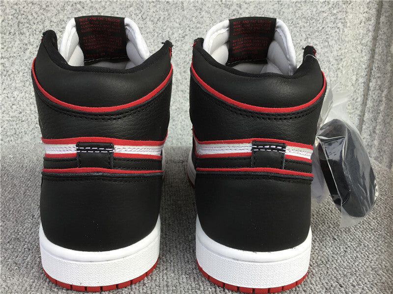 Jordan 1 Retro High OG "Bloodline"