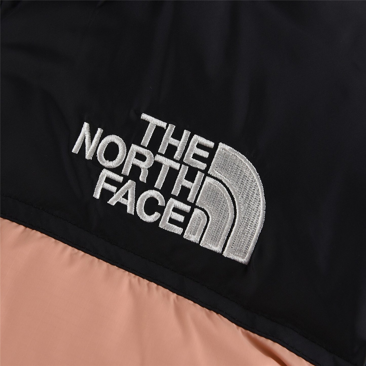 The North Face 700 Down Vest "Pink-Black"