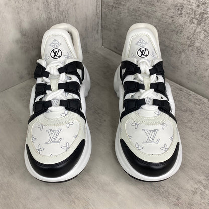 Louis Vuitton Arklight "White-Black-Hollow Monogram"