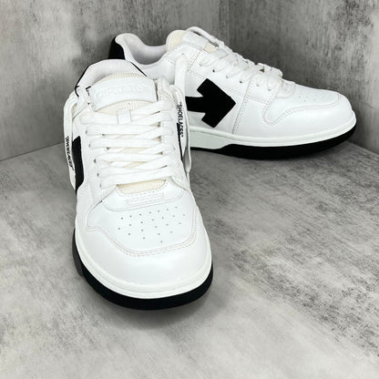 Off-White Out Of Office "White-Black"