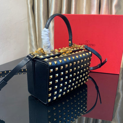Valentino Garavani Rockstud Alcoce Bag