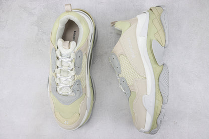 Balenciaga Triple S "Light Grey-Beige"