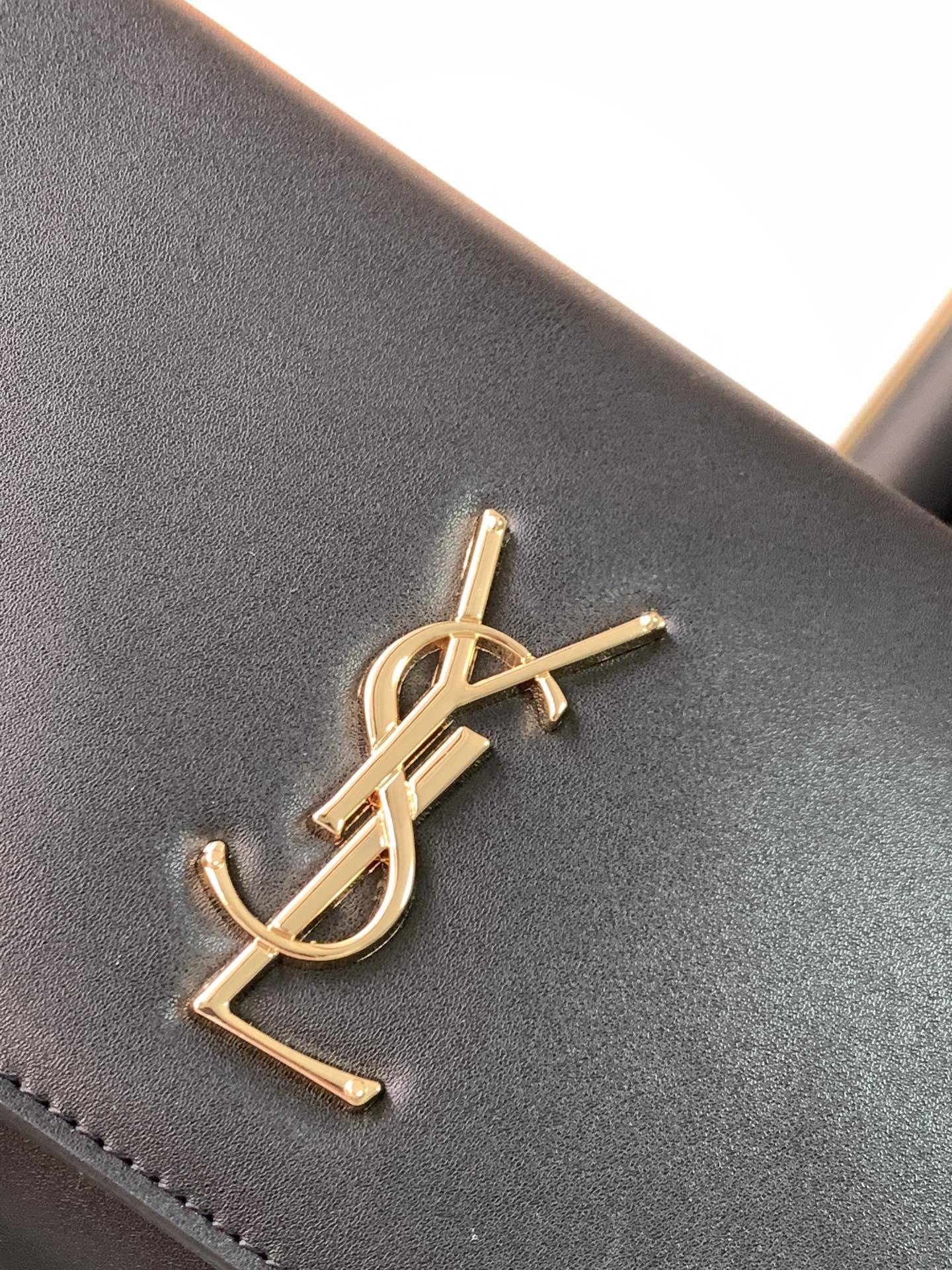 Saint Laurent Kate Medium in Smooth Leather
