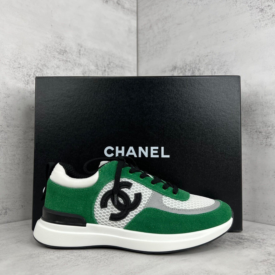 Chanel 22P Low "Green-Grey-Black"
