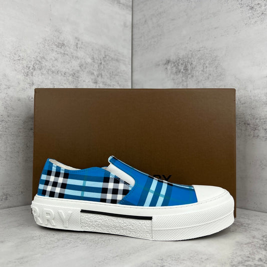 Burberry Slip-On "Blue"