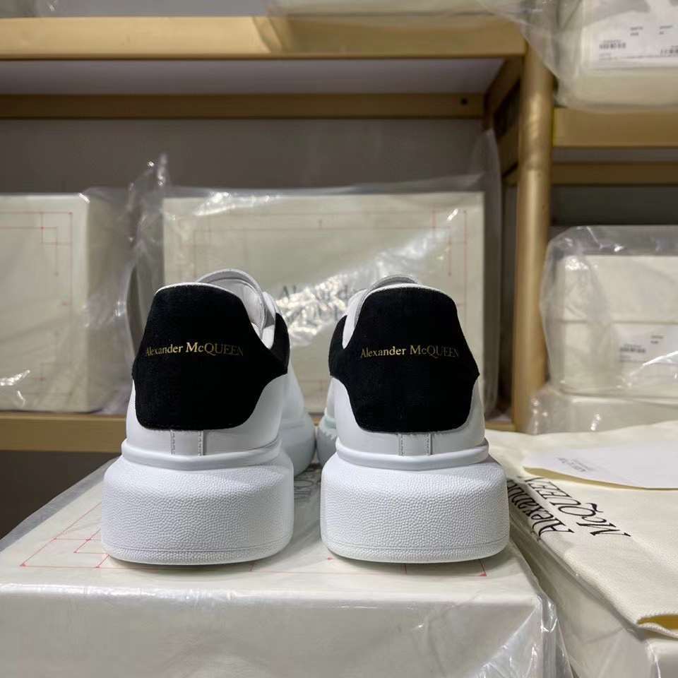 Alexander McQueen Oversized "White-Black Suede"