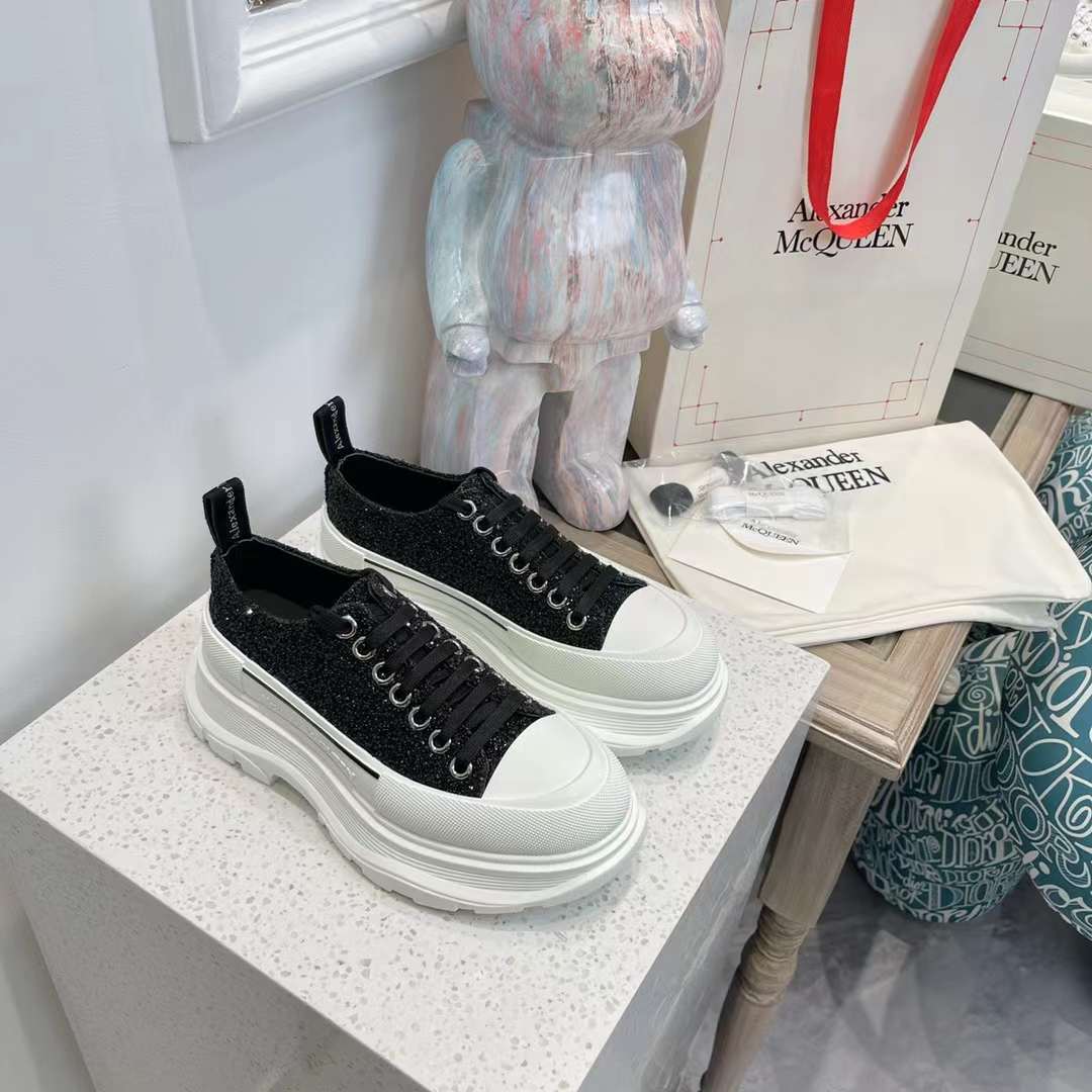 Alexander McQueen Tread Slick Low "Galaxy Black"