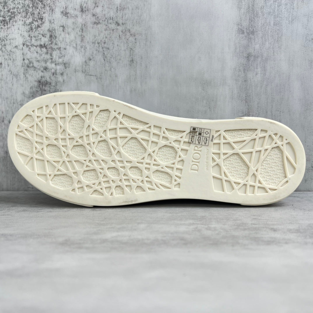 Dior B33 "Brown-Cream"