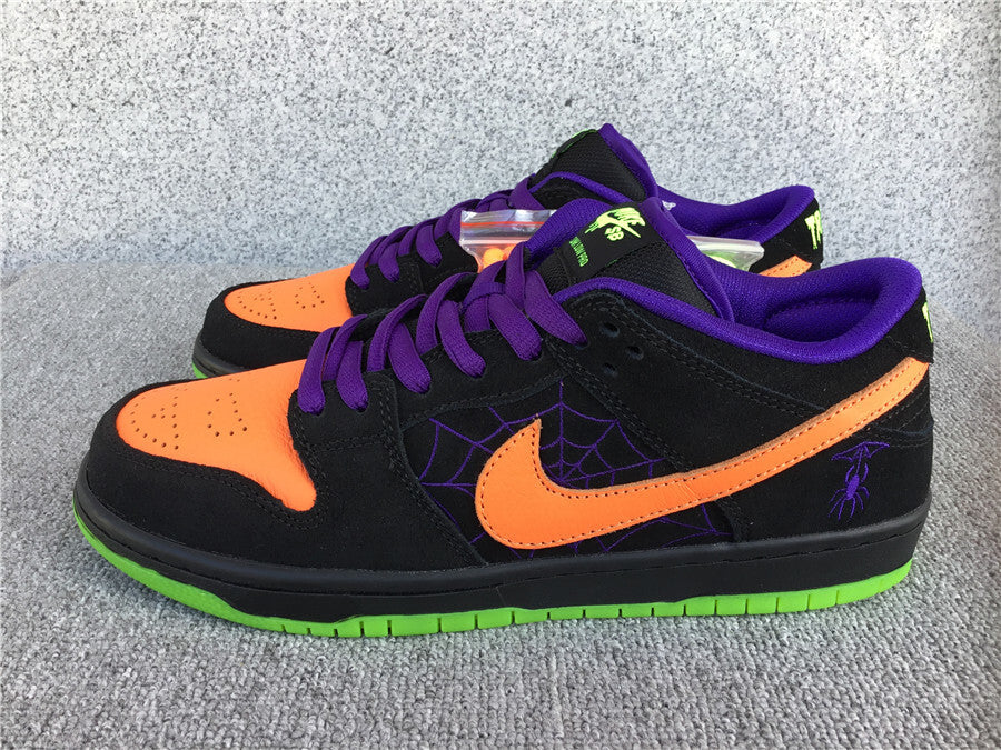 Nike SB Dunk Low "Night Of Mischief"
