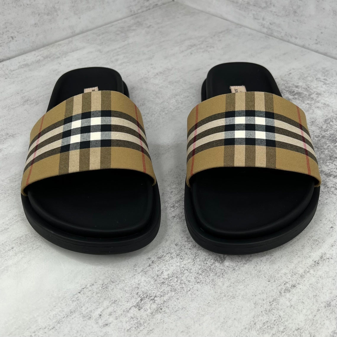 Burberry Slides "Beige-Black"
