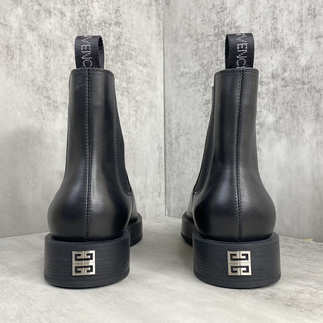 Givenchy Leather Chelsea Boots