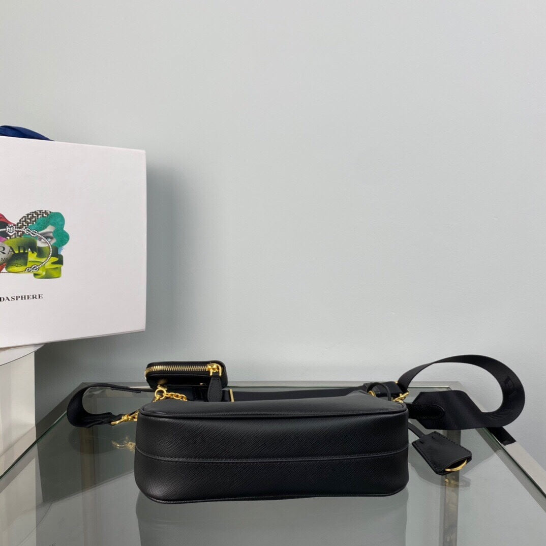 Prada Re-Edition 2005 Saffiano Leather Bag
