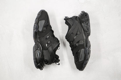 Balenciaga Track "Black"