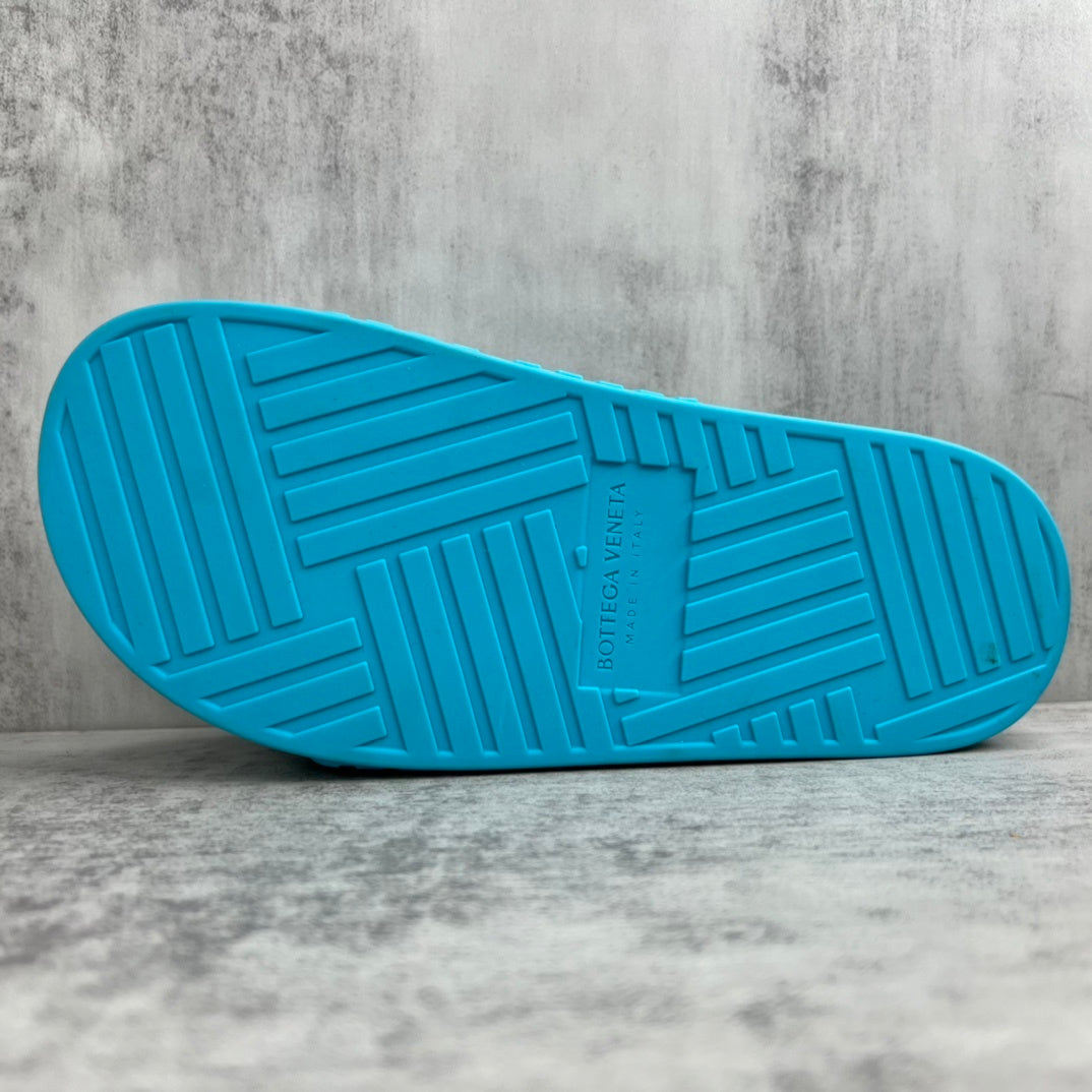 Bottega Veneta Slides "Cyan"