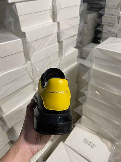 Alexander McQueen Oversized "Black-Yellow"