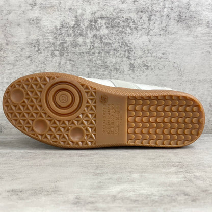 Maison Margiela Replica "White"