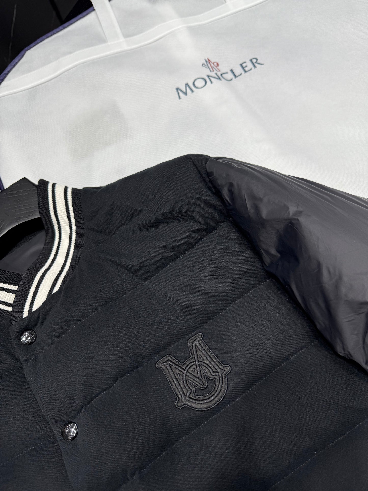 Moncler Bouchet Reversible Bomber Down Jacket "Black"