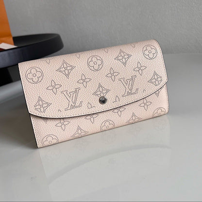 Louis Vuitton Iris Wallet "Magnolia Mahina Leather"
