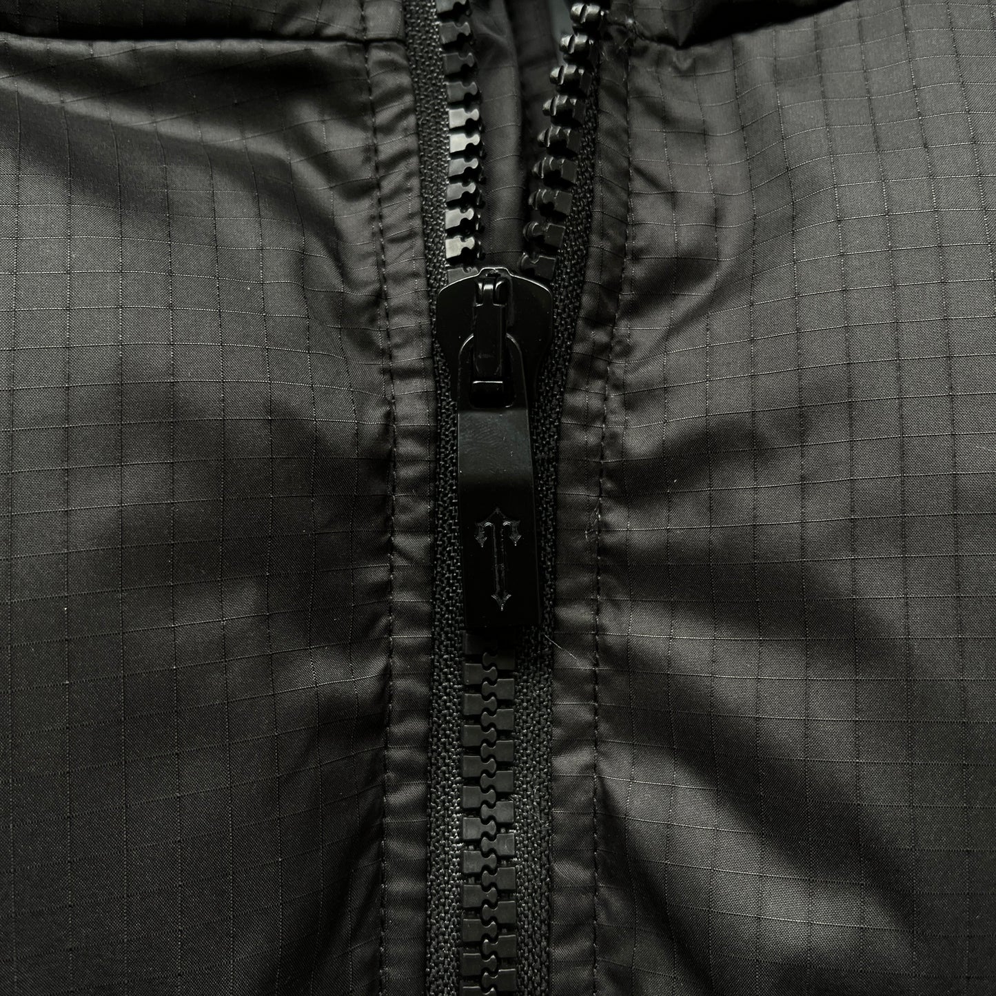 Trapstar Shooters Down Jacket "Black-Reflective Logo"