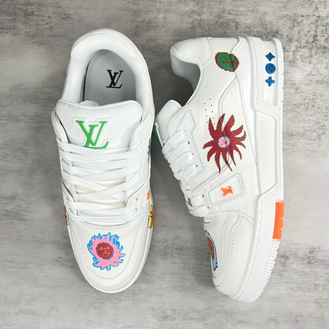 Louis Vuitton x Yayoi Kasuma "White Faces"