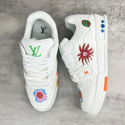 Louis Vuitton x Yayoi Kasuma "White Faces"