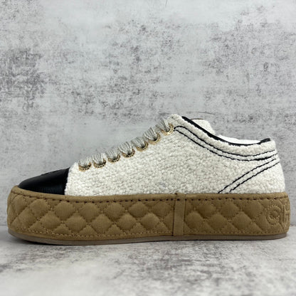 Chanel Tweed "White-Black"