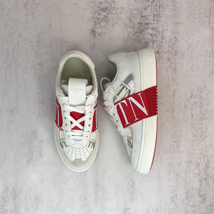 Valentino Garavani VL7N "White-Red"