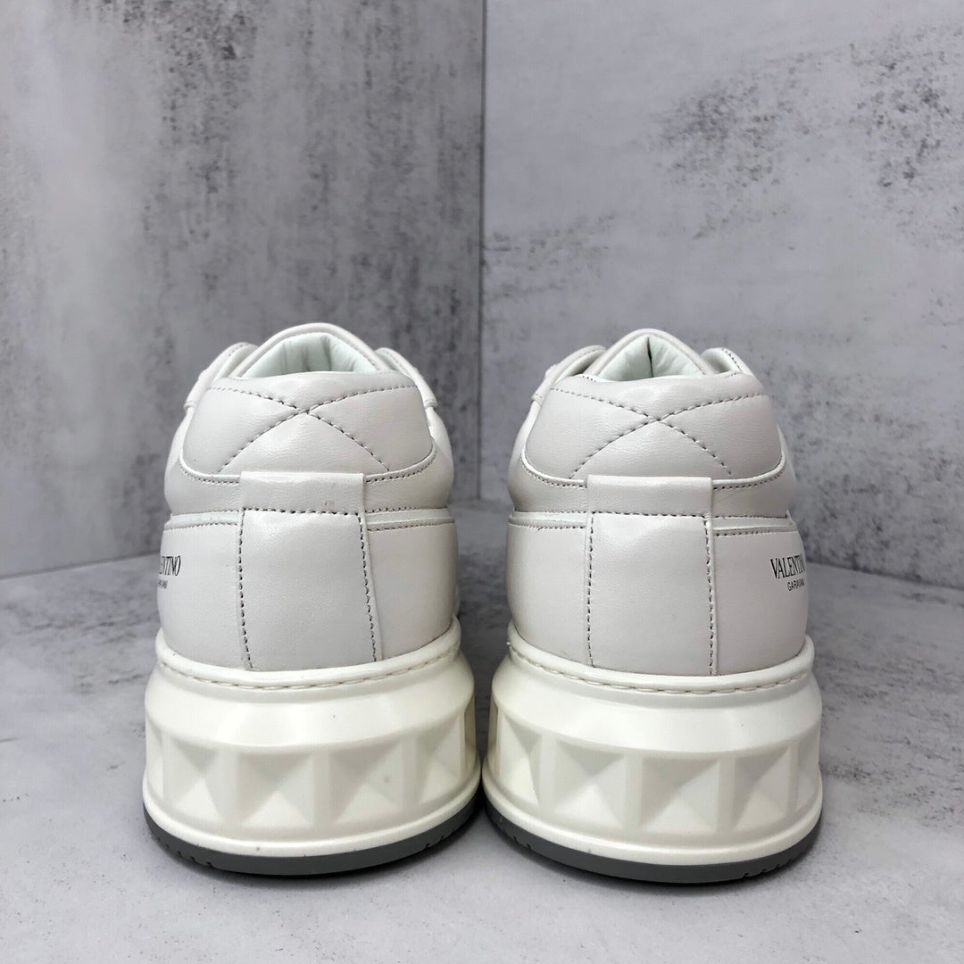 Valentino Garavani One Stud "White-Grey"