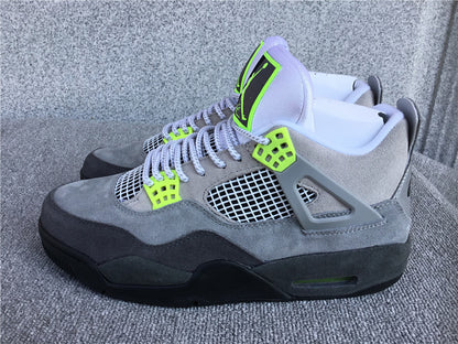 Air Jordan 4 Retro SE "Neon"