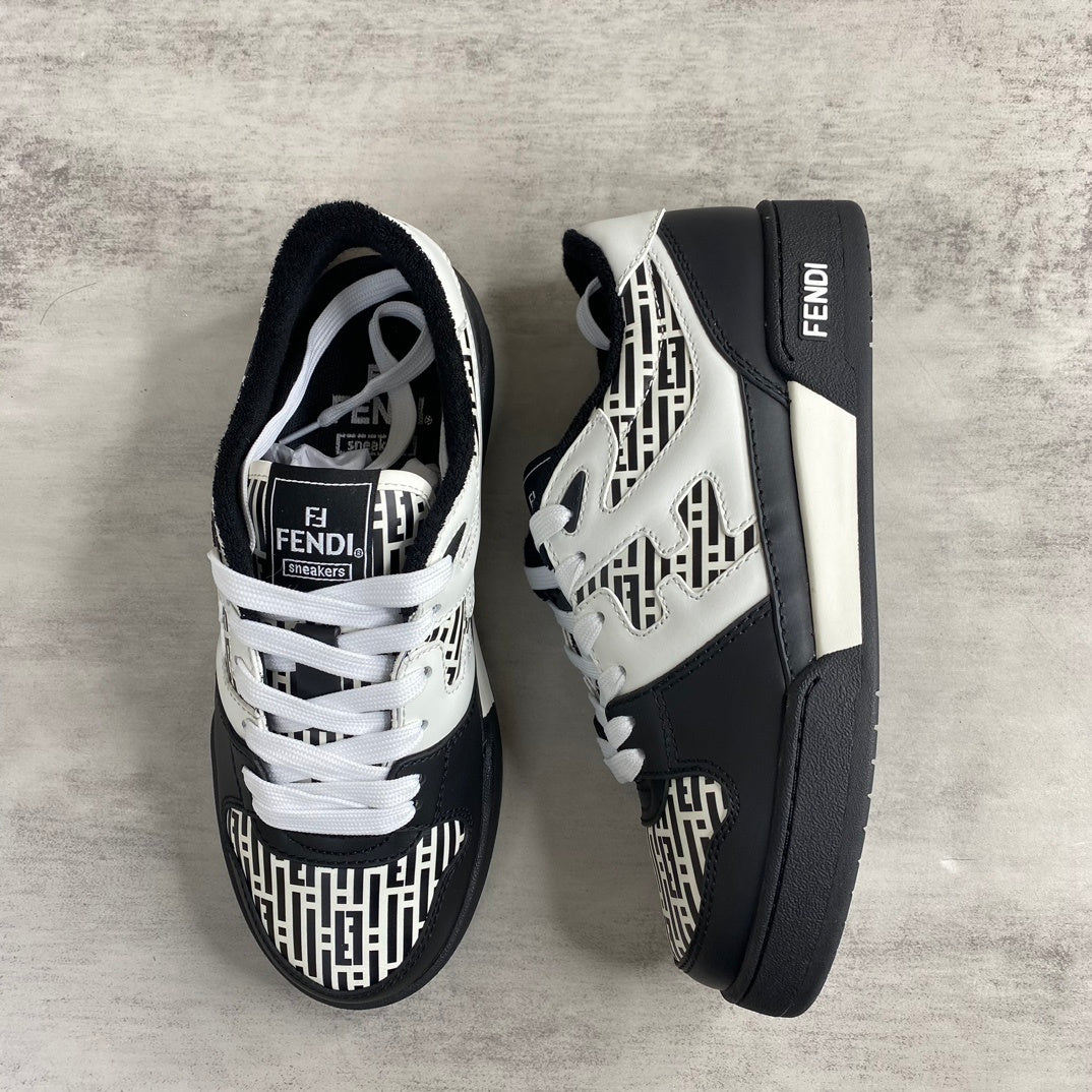 Fendi Match "White-Black Monogram"