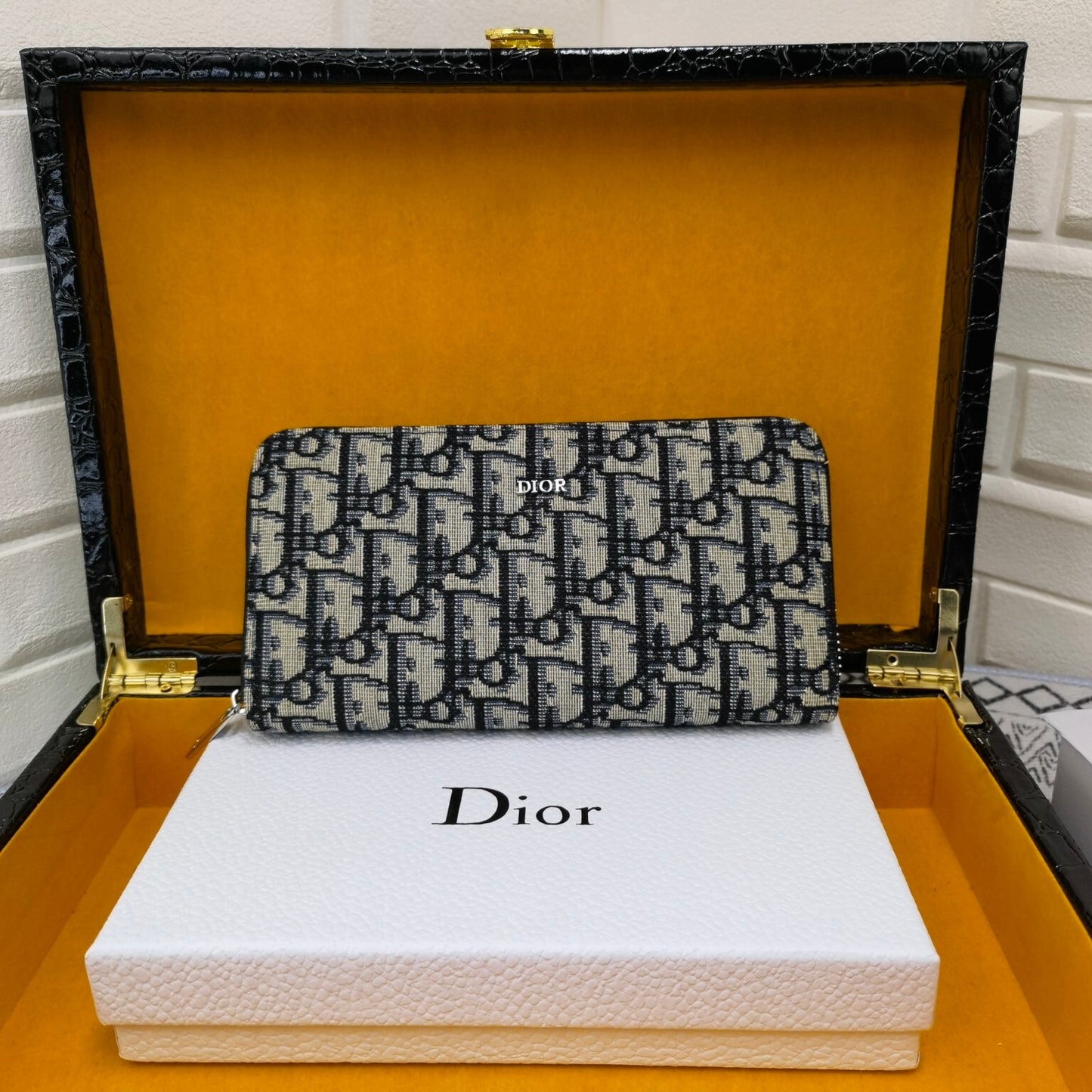 Dior Long Zipped Wallet Beige and Black Dior Oblique Jacquard