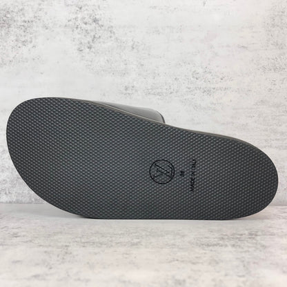 Louis Vuitton Slides "Black-White"