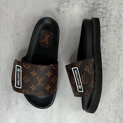 Louis Vuitton Slides "Brown-Black"
