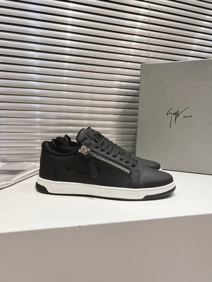 Giuseppe Zanotti GZ94 "Black"