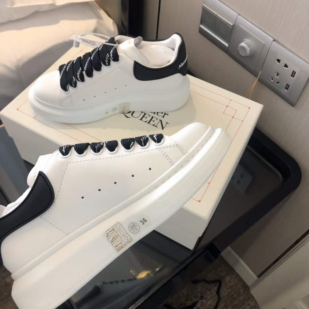 Alexander McQueen Oversized "White-Black Rubber"