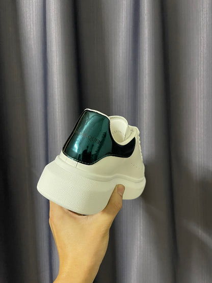 Alexander McQueen Oversized "White-Emerald"