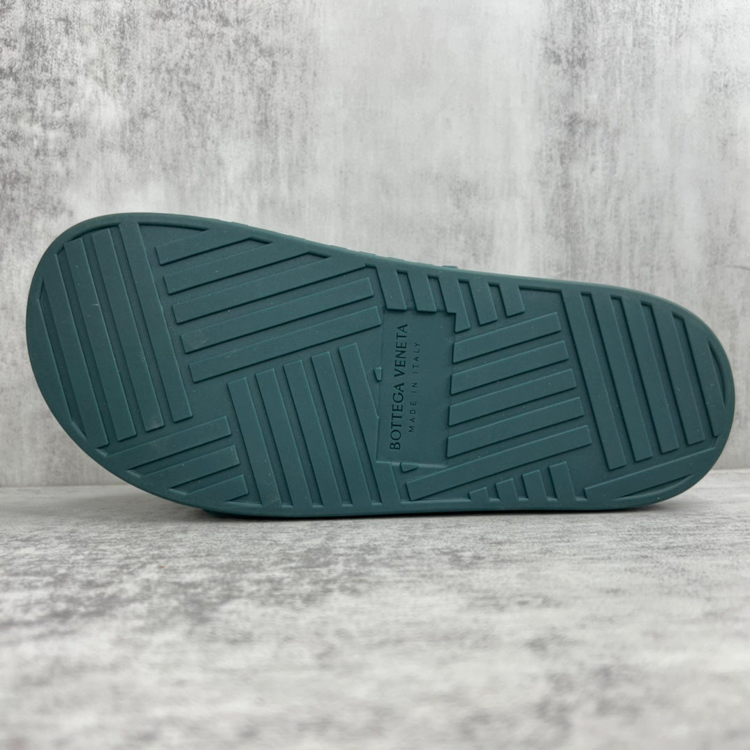 Bottega Veneta Slides "Forest Green"