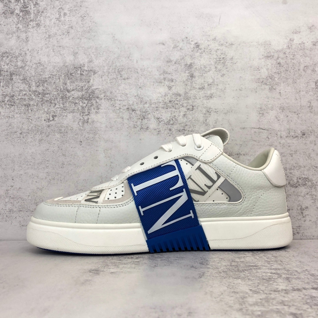 Valentino Garavani VL7N "White-Blue"