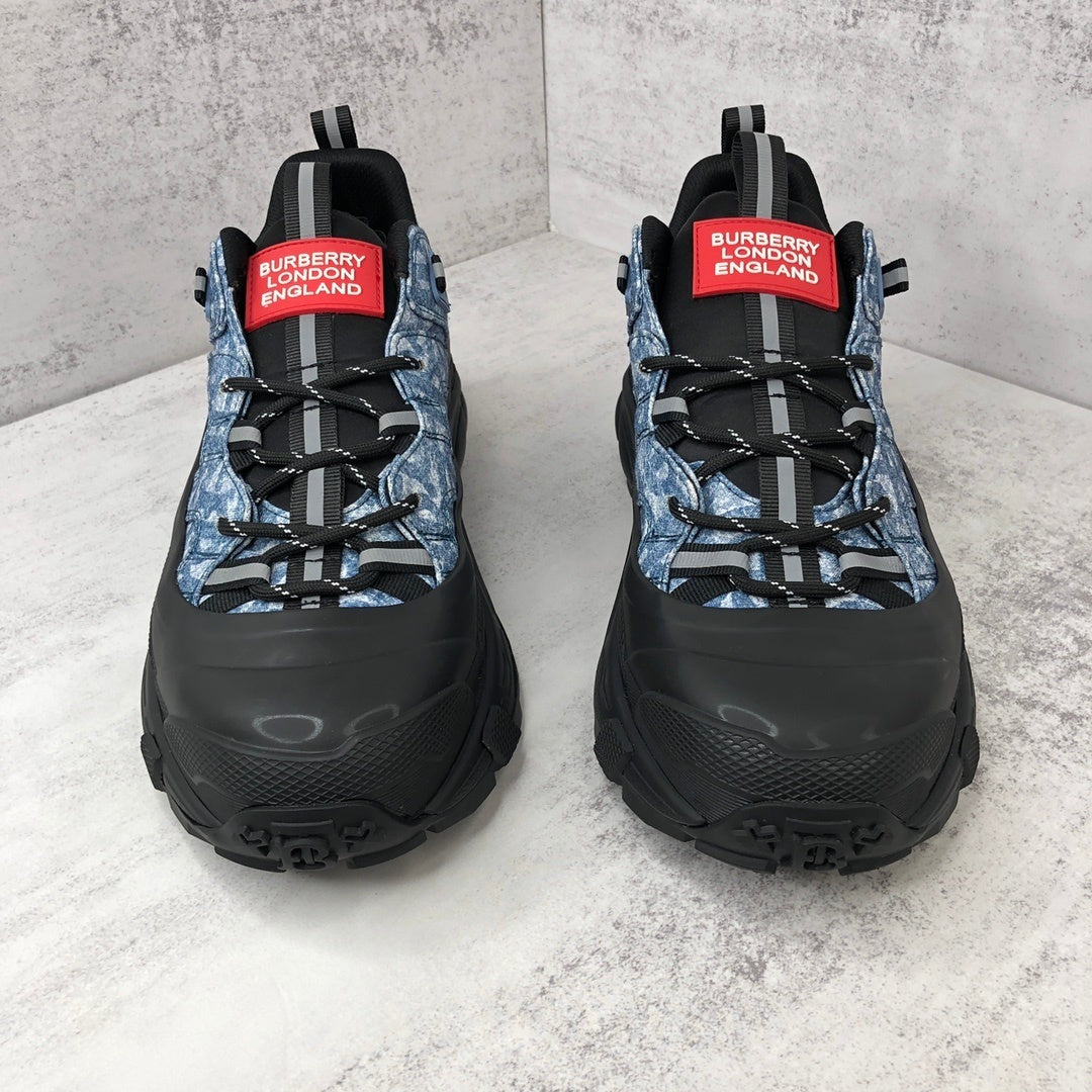 Burberry Arthur "Blue Monogram"