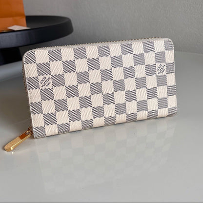 Louis Vuitton Zippy Wallet "Damier Azur"