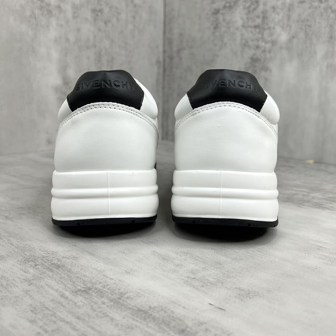 Givenchy Low-Top G4 "White-Black Sole"