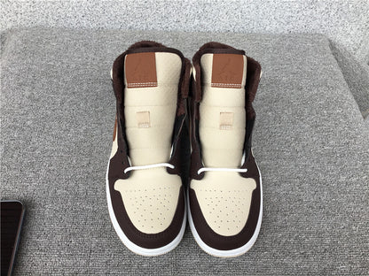 Air Jordan 1 Mid SE "Brown Basalt Fleece"