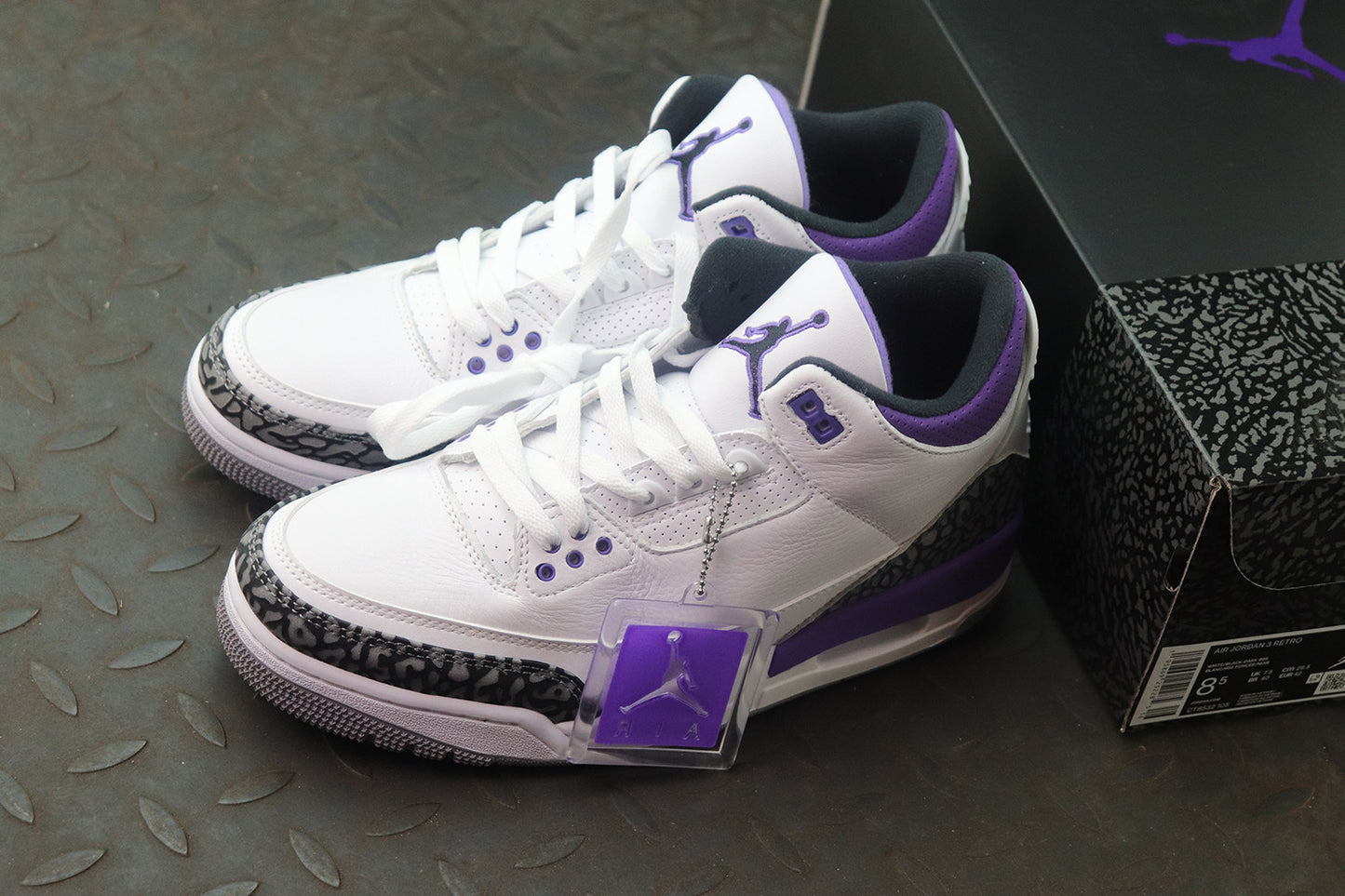 Air Jordan 3 Retro "Dark Iris"
