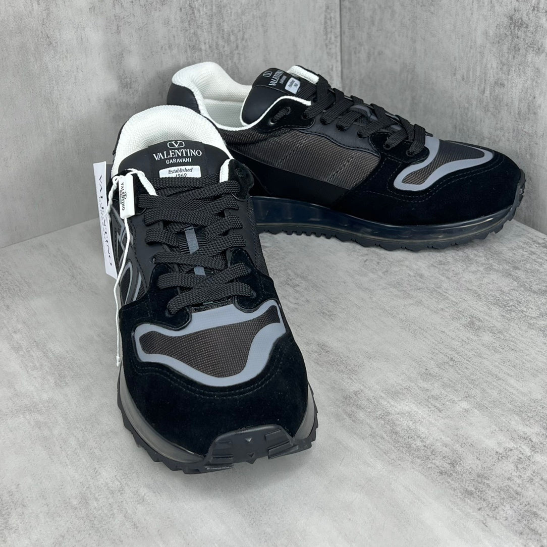 Valentino Garavani V-Logo "Black-Dark Grey"