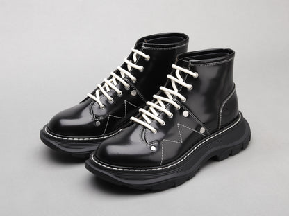 Alexander McQueen Ankle Boots "Black-White"