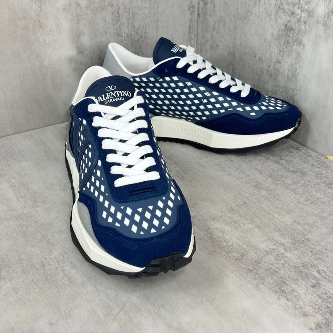 Valentino Garavani Netrunner "Blue-White"