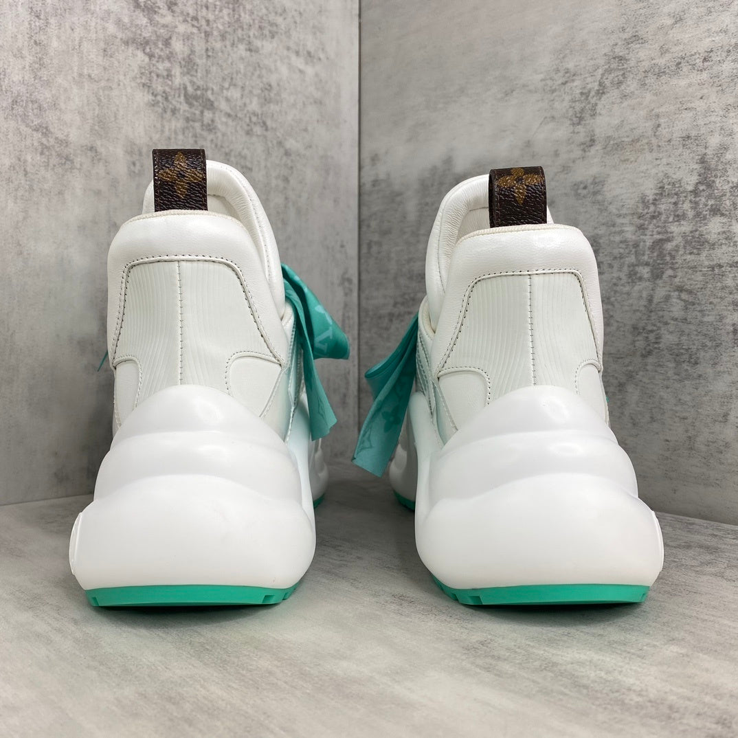 Louis Vuitton Arklight "White-Turquoise"